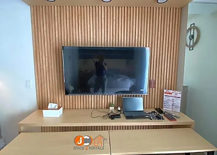 Amani Grand Residences, Near Airport By Jc Spacerentals 세부